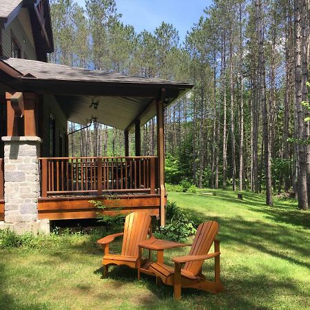 B&B Au Petit Marigot Mont-Tremblant Exterior photo