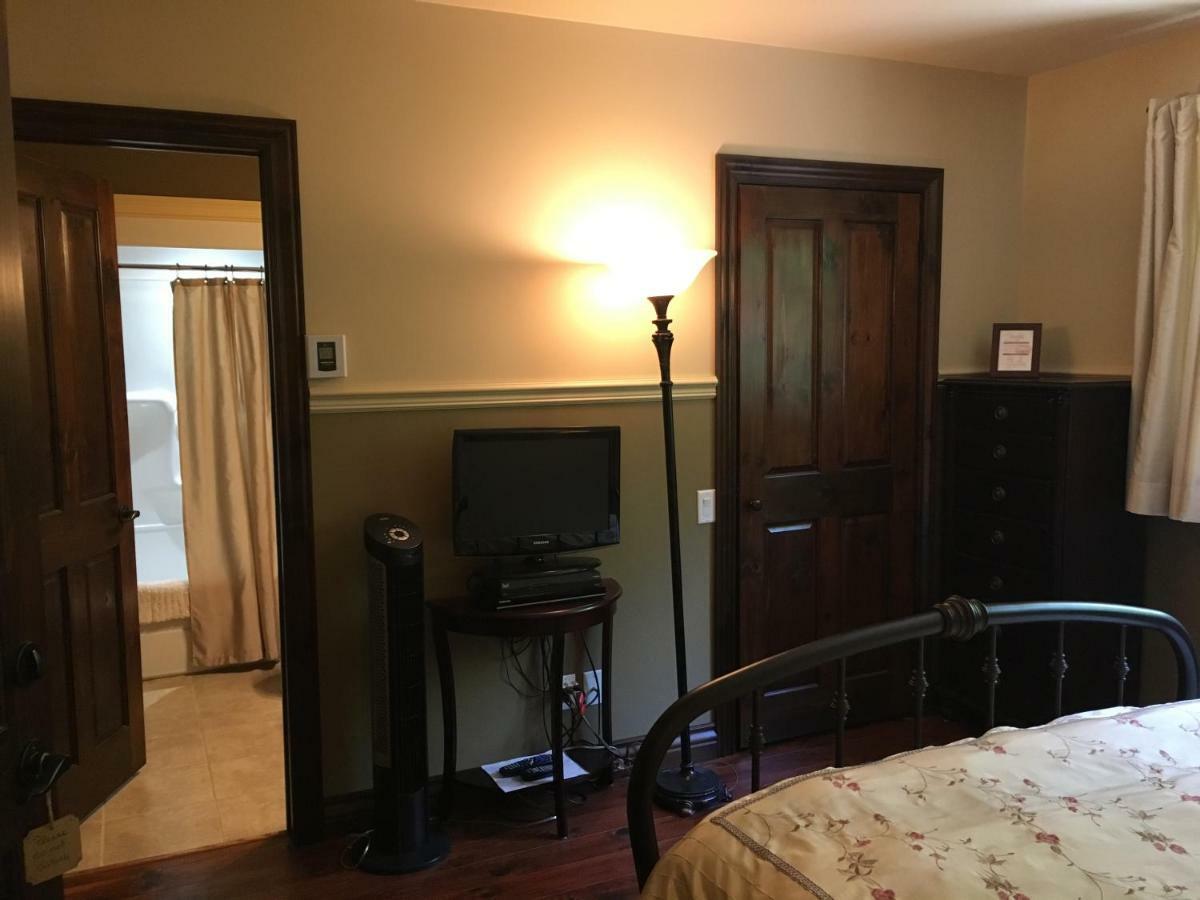 B&B Au Petit Marigot Mont-Tremblant Room photo